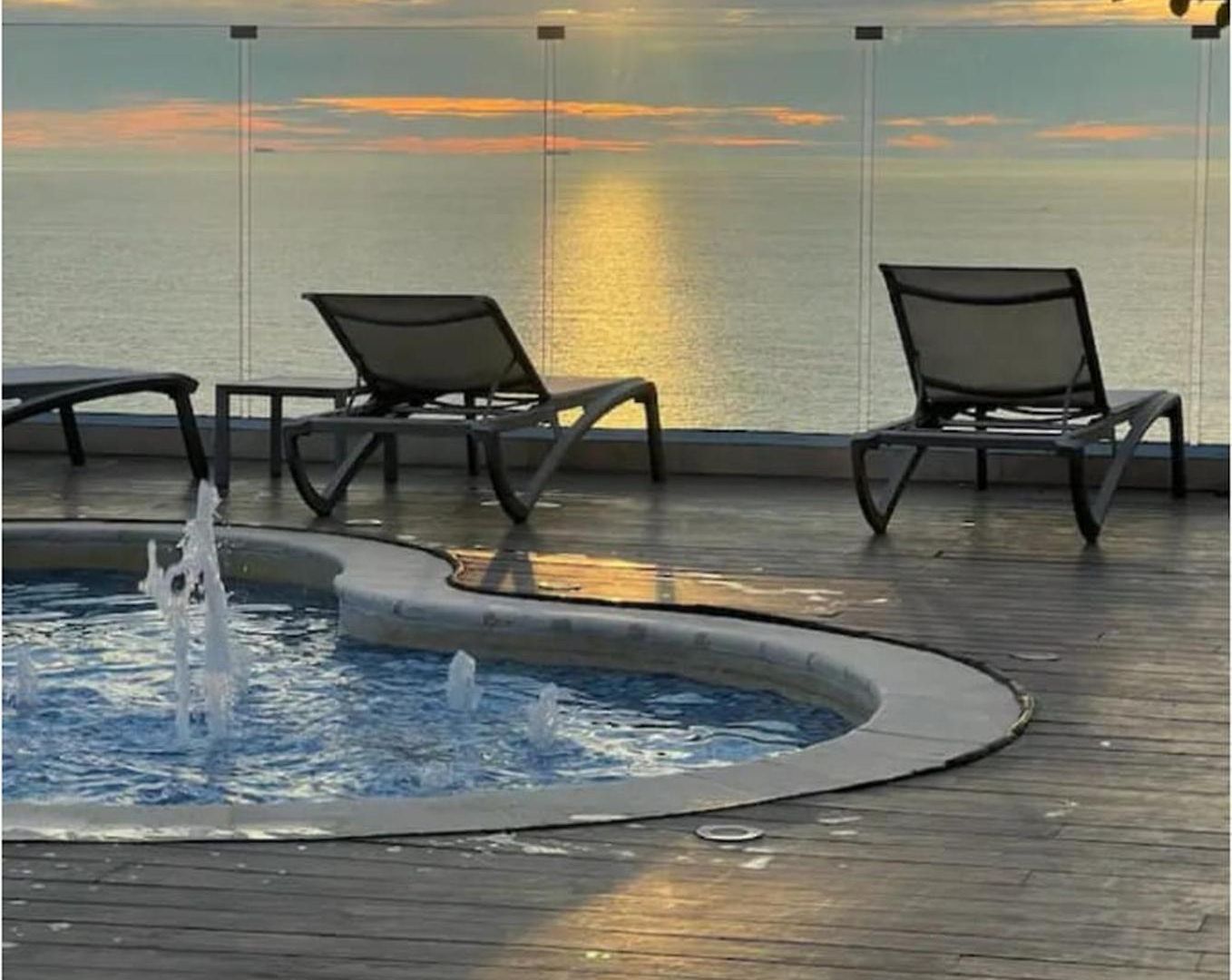Penthouse Luxury Con Vista Al Mar, Piscina Y Capacidad 12 Personas