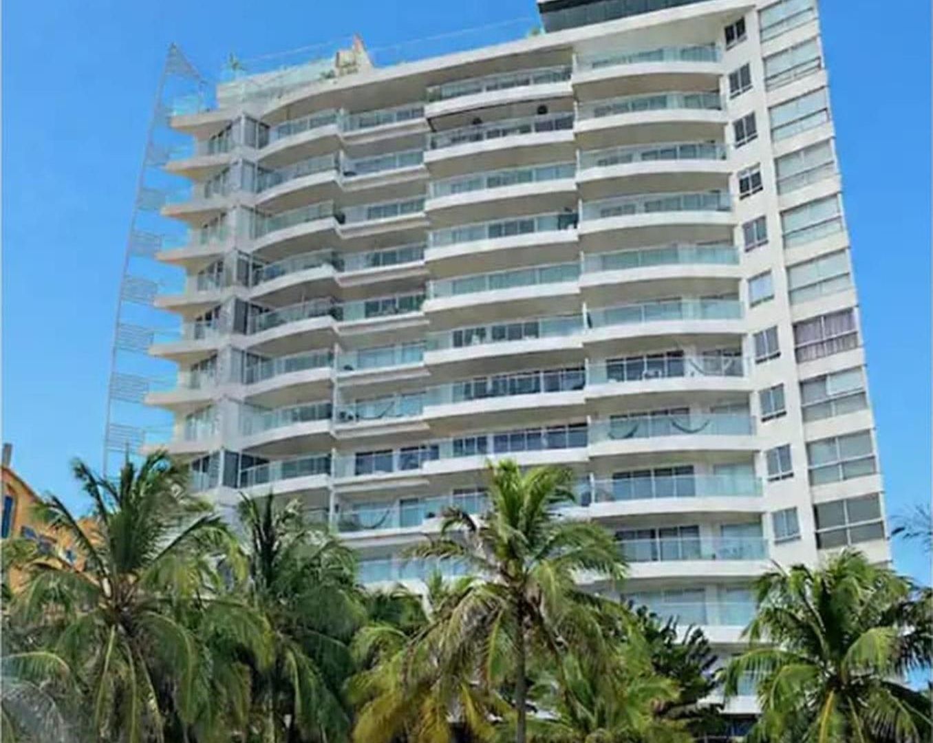 Apartamento Penthouse Luxury Con Vista Al Mar, Piscina Y Capacidad 12 Personas *