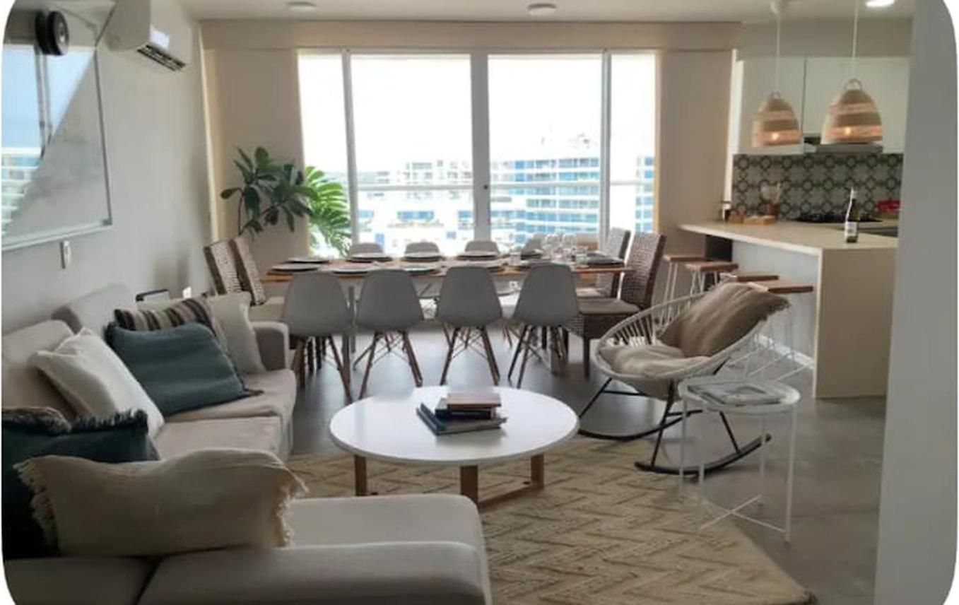 Apartamento Penthouse Luxury Con Vista Al Mar, Piscina Y Capacidad 12 Personas *
