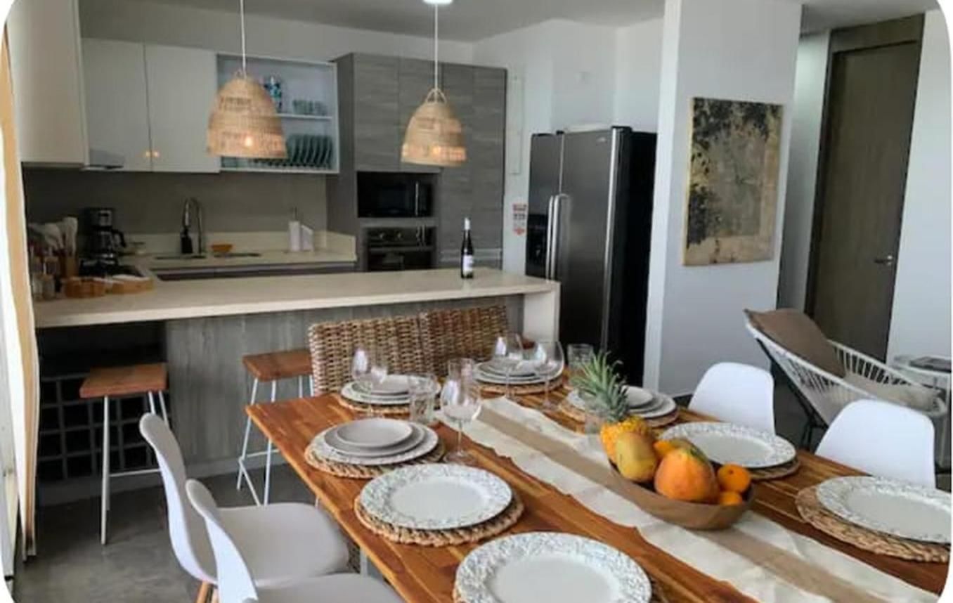 Apartamento Penthouse Luxury Con Vista Al Mar, Piscina Y Capacidad 12 Personas