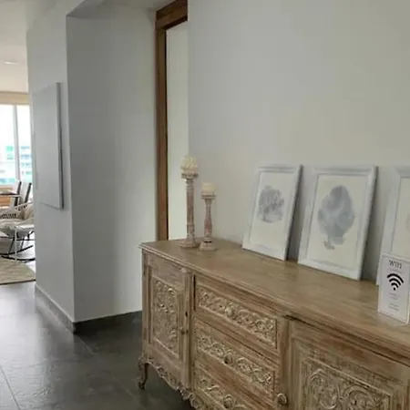 Penthouse Luxury Con Vista Al Mar, Piscina Y Capacidad 12 Personas Apartamento